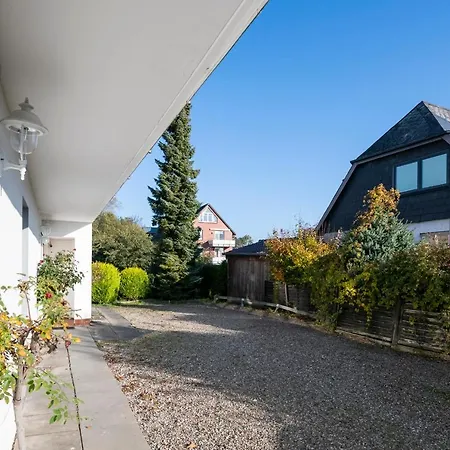 Luebecker Strasse 2 Evergreen 格洛米茨